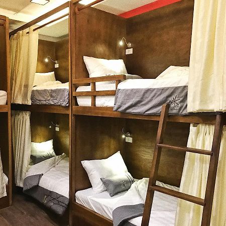 Rustic House Backpacker Hotel Hanoi Exterior foto