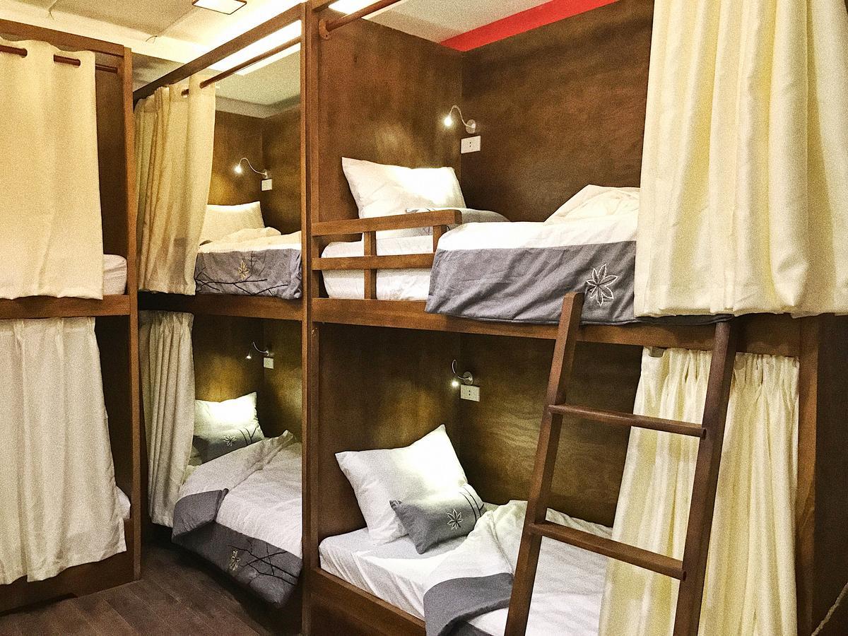Rustic House Backpacker Hotel Hanoi Exterior foto
